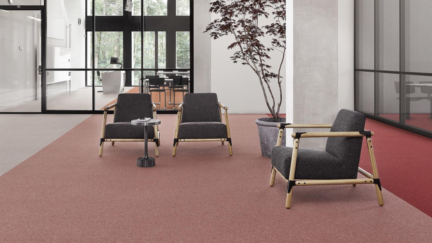 Desso Stratos Carpet Tiles Underneath 3 Black Armchairs 